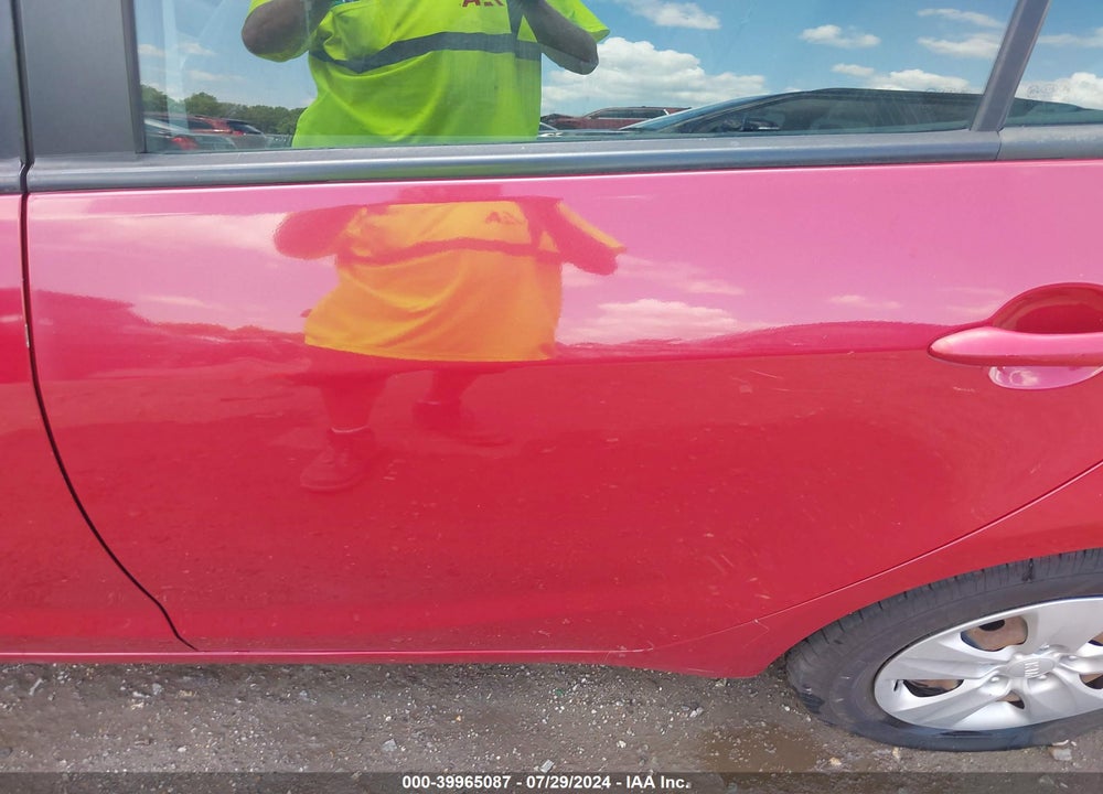 2015 KIA FORTE VIN: KNAFX4A63F5415693