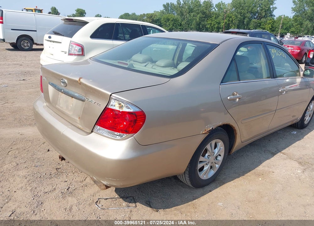 2005 TOYOTA CAMRY LE VIN: 4T1BE32K95U061336
