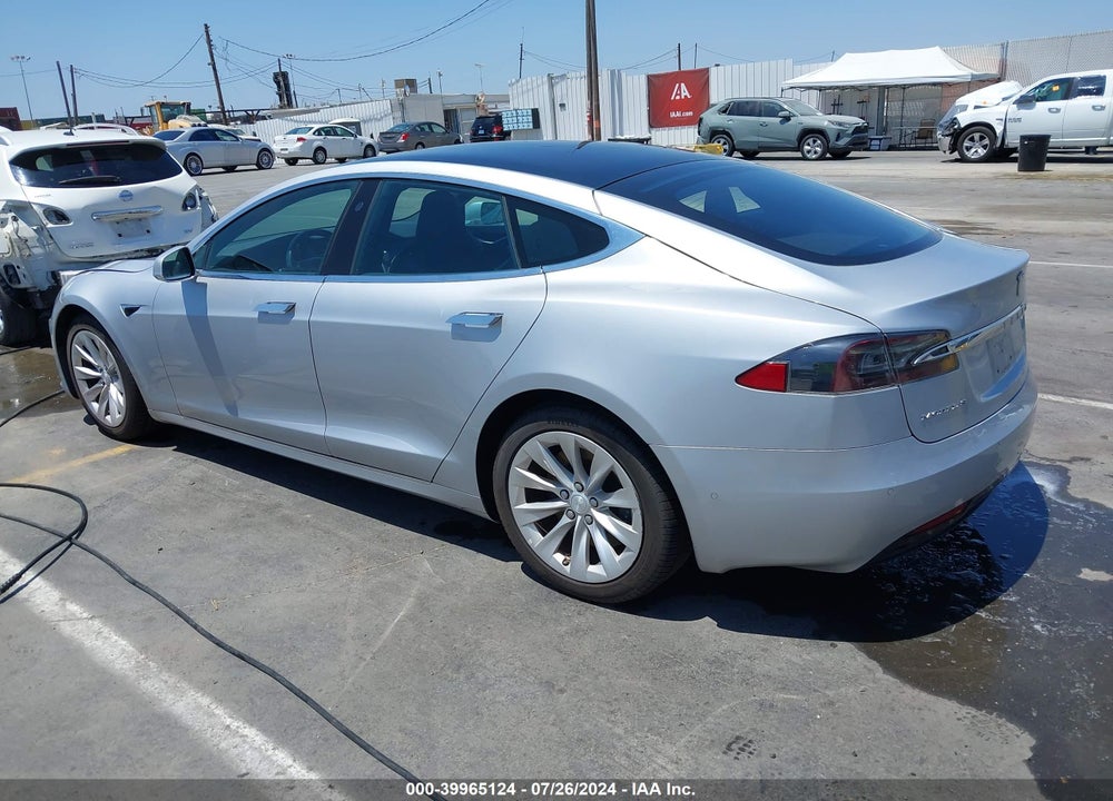 2018 TESLA MODEL S 100D/75D/P100D VIN: 5YJSA1E29JF281224
