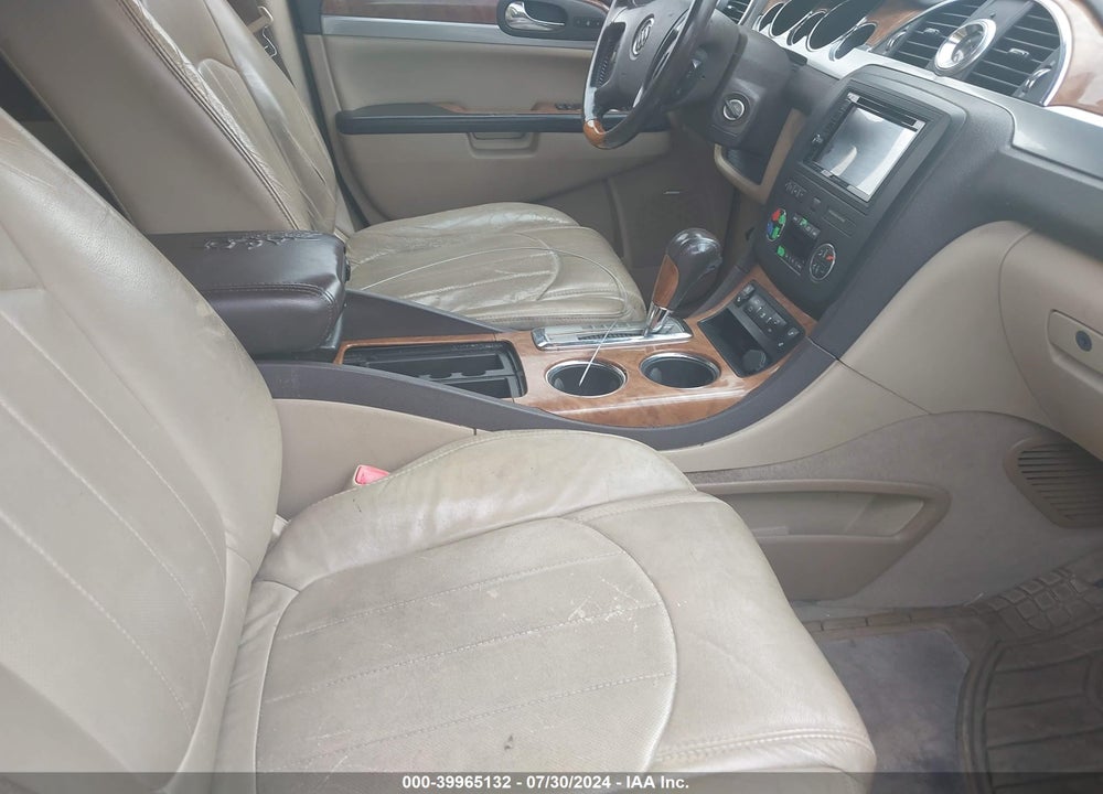2008 BUICK ENCLAVE CXL VIN: 5GAER23778J232005