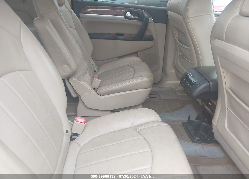 2008 BUICK ENCLAVE CXL VIN: 5GAER23778J232005
