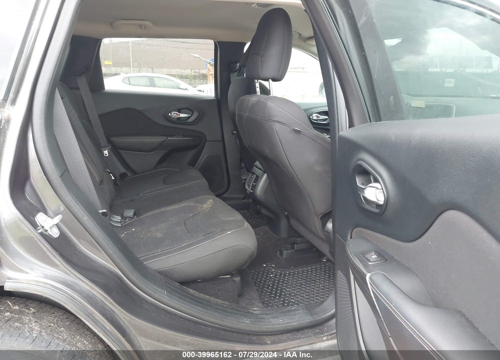 2016 JEEP CHEROKEE LATITUDE VIN: 1C4PJMCS0GW175565