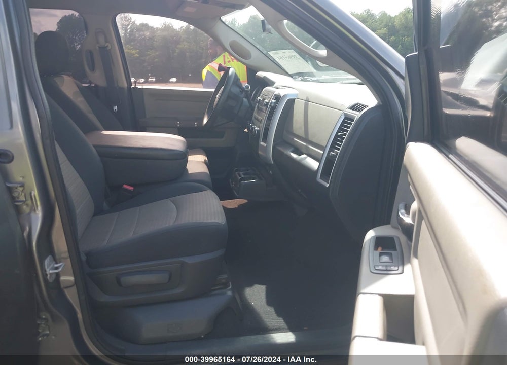 2011 RAM 1500 SLT VIN: 1D7RB1GP6BS702816