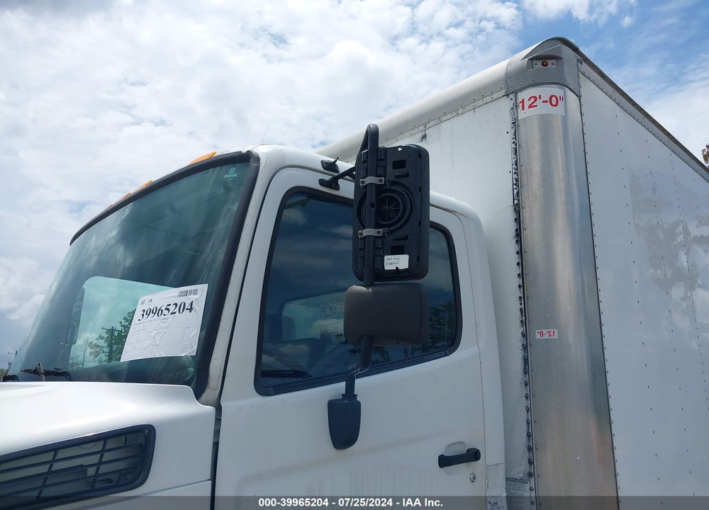 2016 HINO 258/268 VIN: 5PVNJ8JV1G4S60101