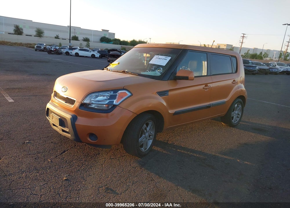 2011 KIA SOUL VIN: KNDJT2A20B7200006