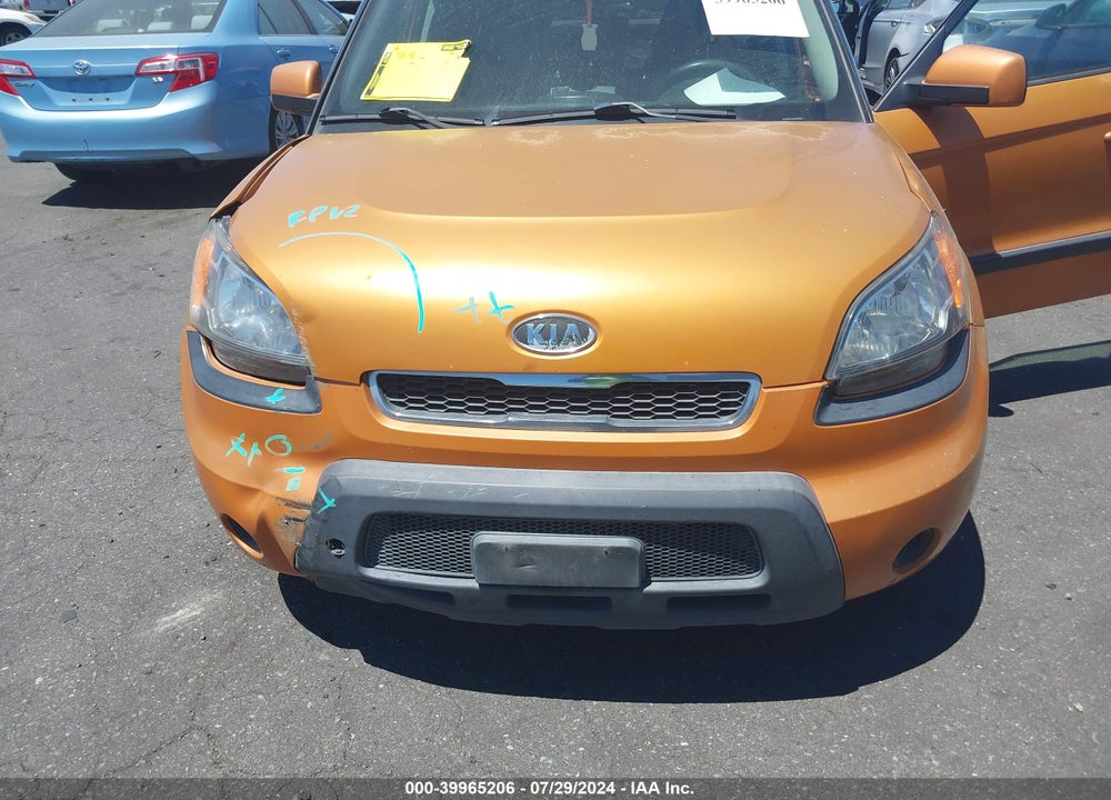 2011 KIA SOUL VIN: KNDJT2A20B7200006