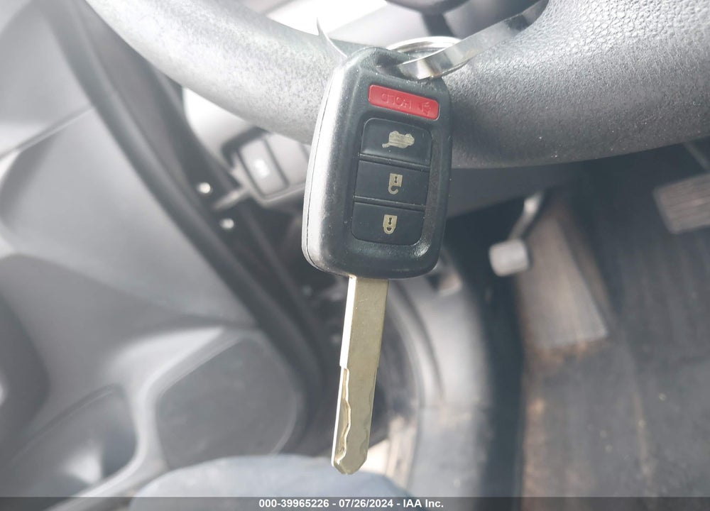2016 HONDA CR-V LX VIN: 2HKRM3H39GH557272