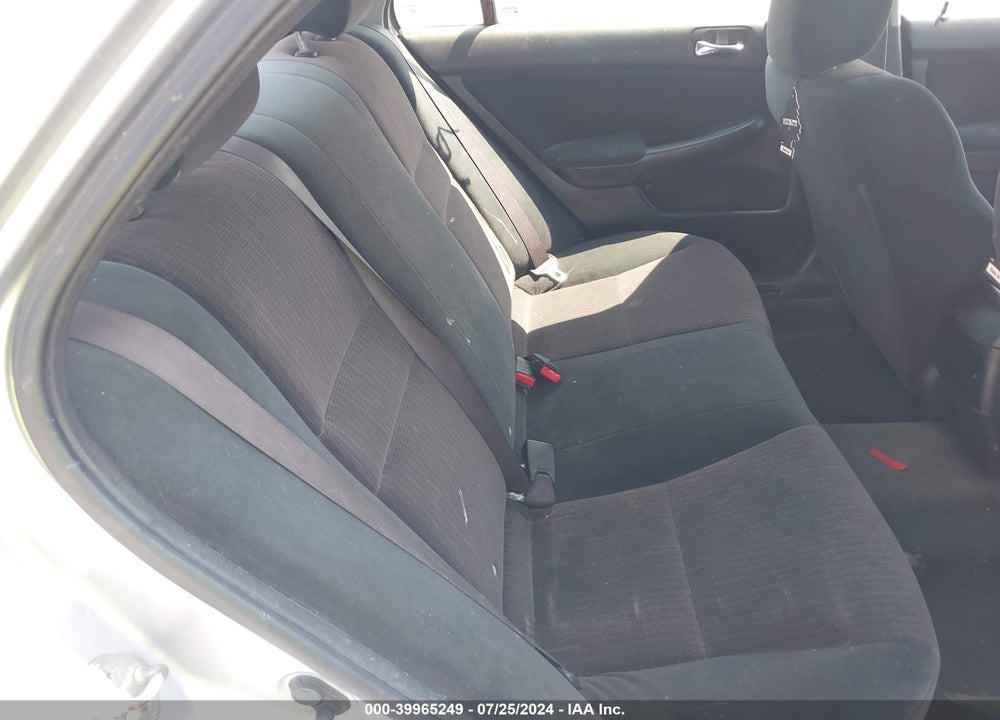 2004 HONDA ACCORD 2.4 DX VIN: 1HGCM55134A003332