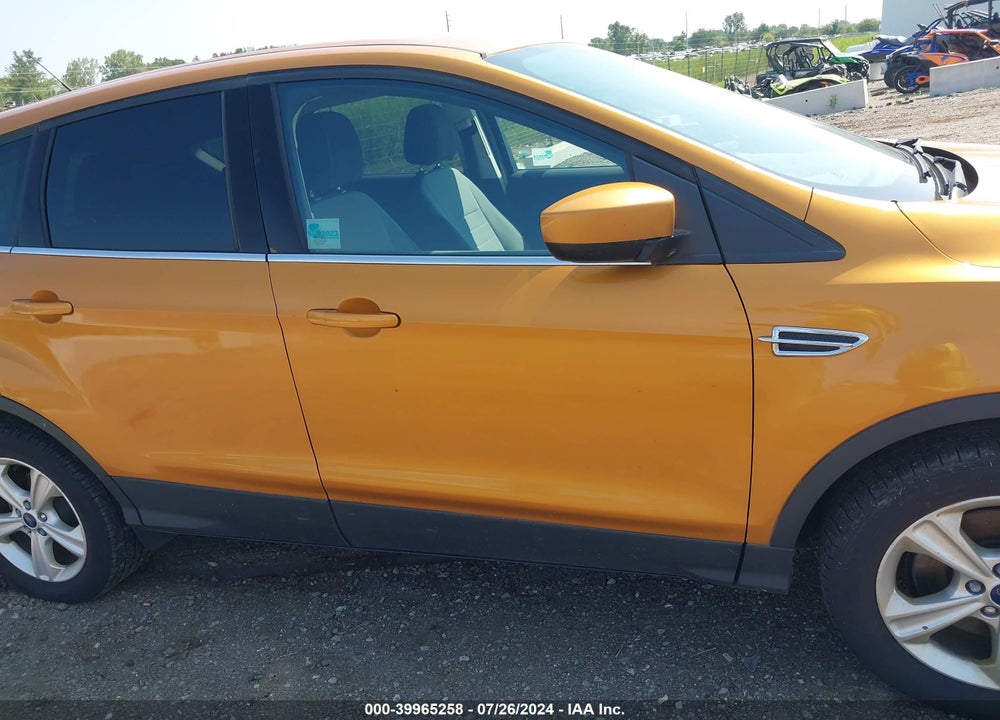 2016 FORD ESCAPE SE VIN: 1FMCU9GX1GUA64748