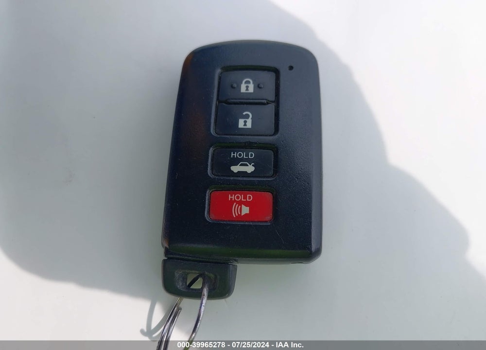 2012 TOYOTA CAMRY XLE VIN: 4T4BF1FK1CR160358