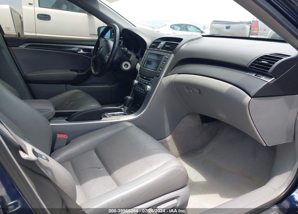 2005 ACURA TL VIN: 19UUA66215A053769