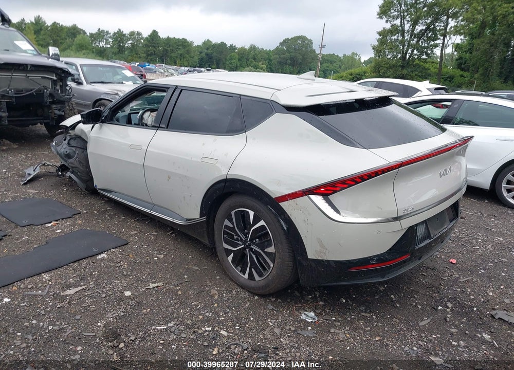 2023 KIA EV6 WIND VIN: KNDC3DLC7P5145714