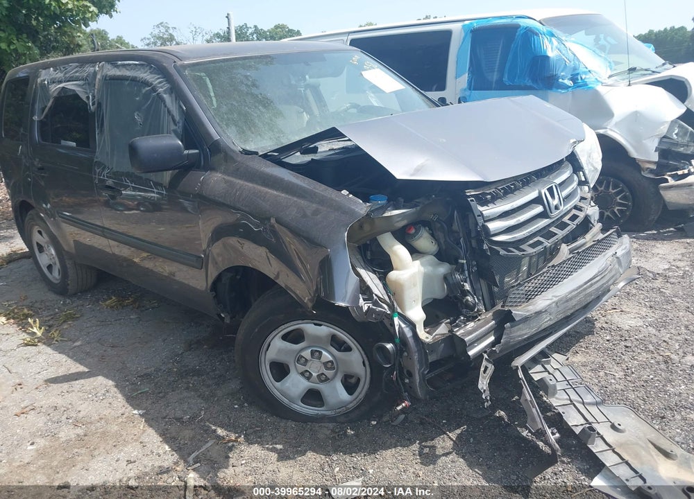 2015 HONDA PILOT LX VIN: 5FNYF3H23FB011352