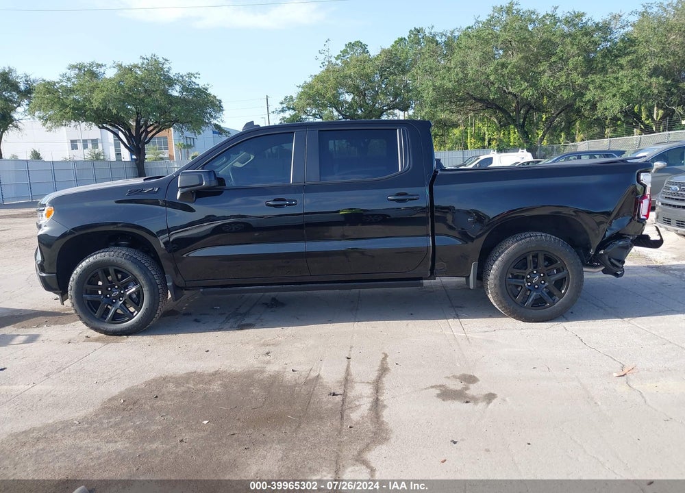2024 CHEVROLET SILVERADO 1500 4WD SHORT BED RST VIN: 2GCUDEED8R1175774