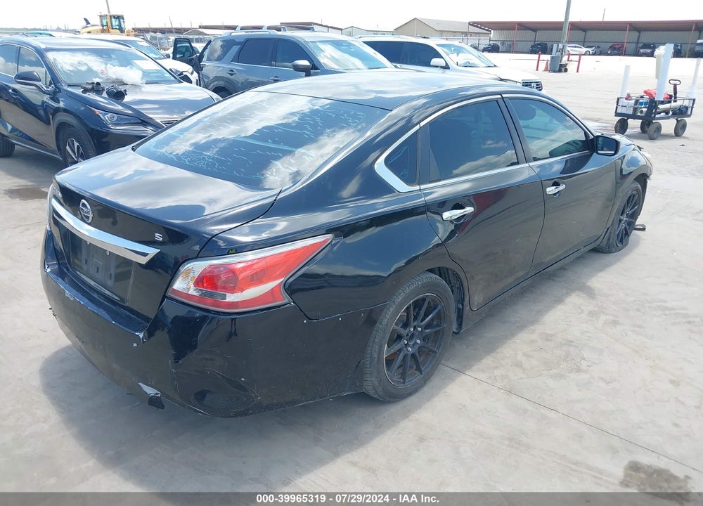 2015 NISSAN ALTIMA 2.5 S VIN: 1N4AL3AP7FC174900