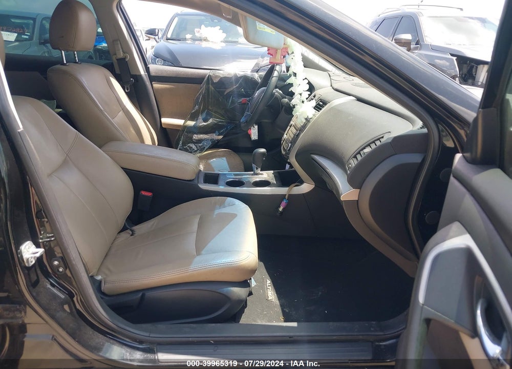 2015 NISSAN ALTIMA 2.5 S VIN: 1N4AL3AP7FC174900