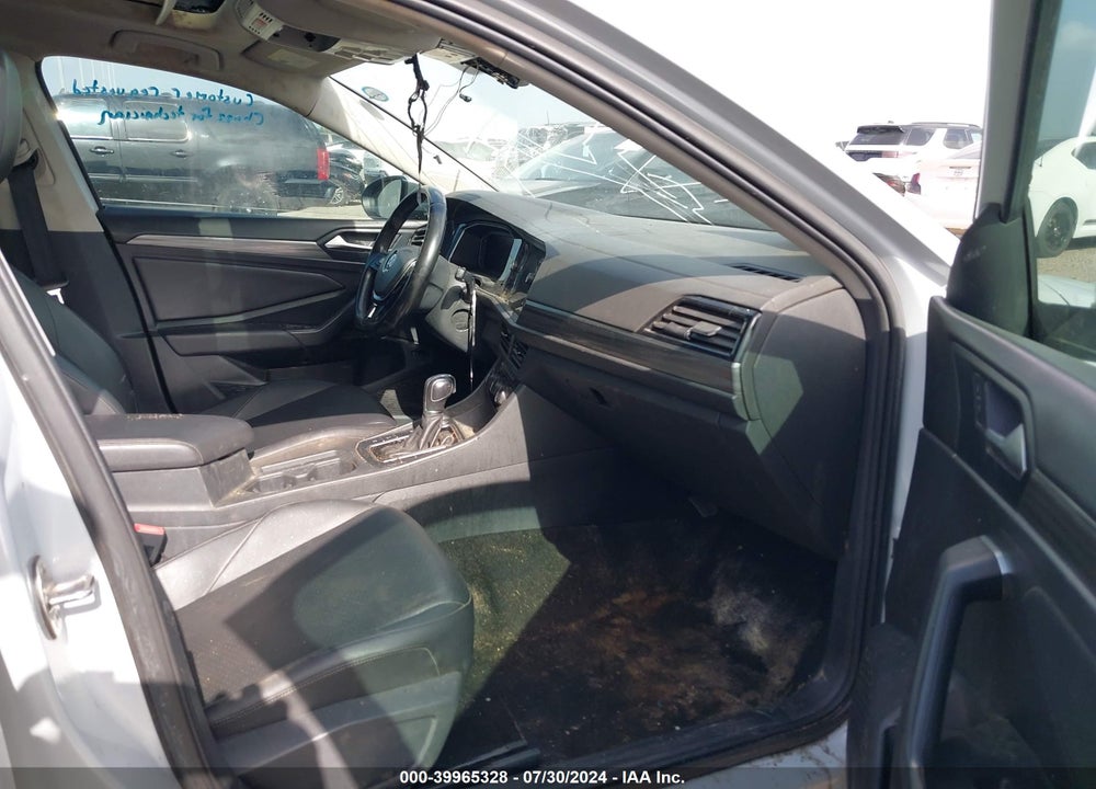 2019 VOLKSWAGEN JETTA 1.4T SEL VIN: 3VWE57BU3KM099880