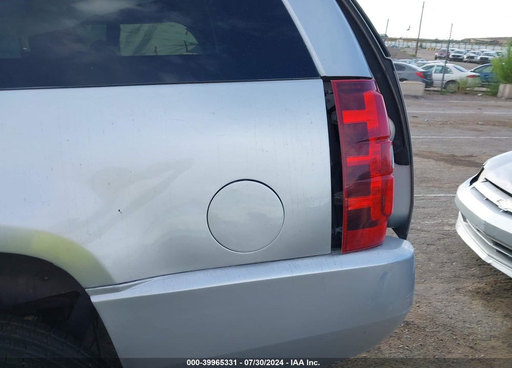 2013 CHEVROLET SUBURBAN 1500 LTZ VIN: 1GNSKKE76DR196409