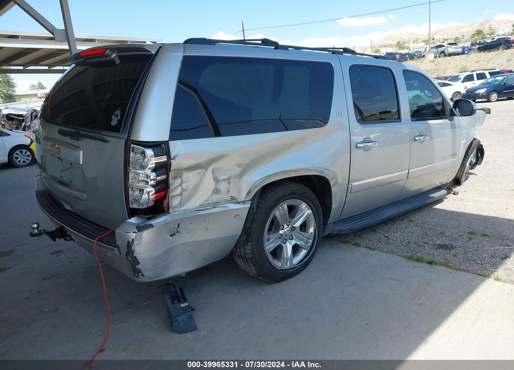 2013 CHEVROLET SUBURBAN 1500 LTZ VIN: 1GNSKKE76DR196409