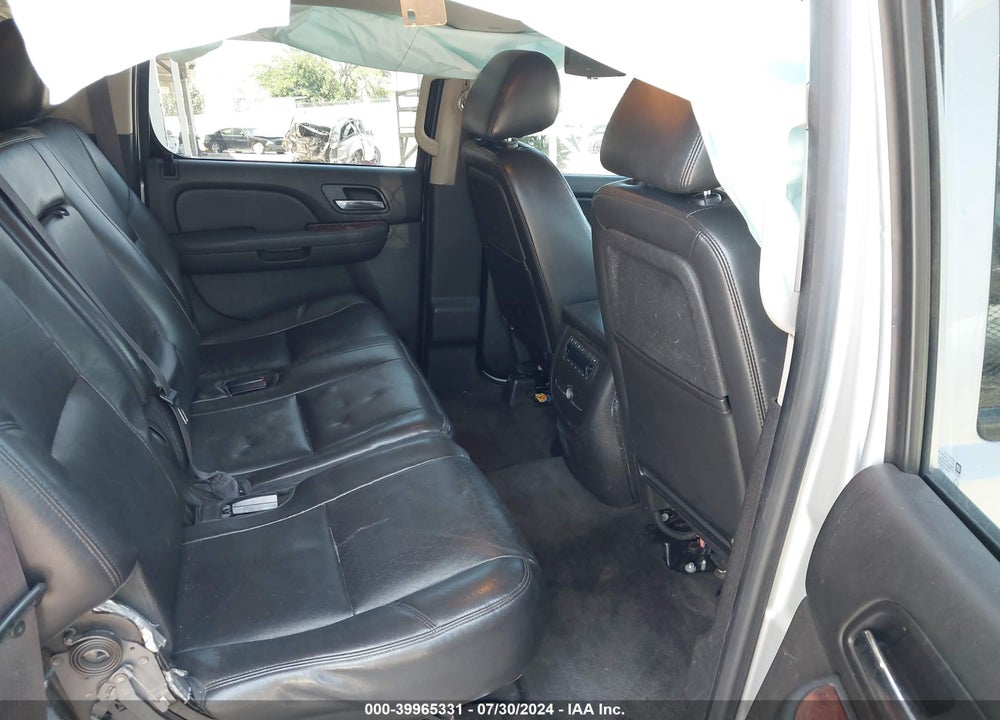 2013 CHEVROLET SUBURBAN 1500 LTZ VIN: 1GNSKKE76DR196409