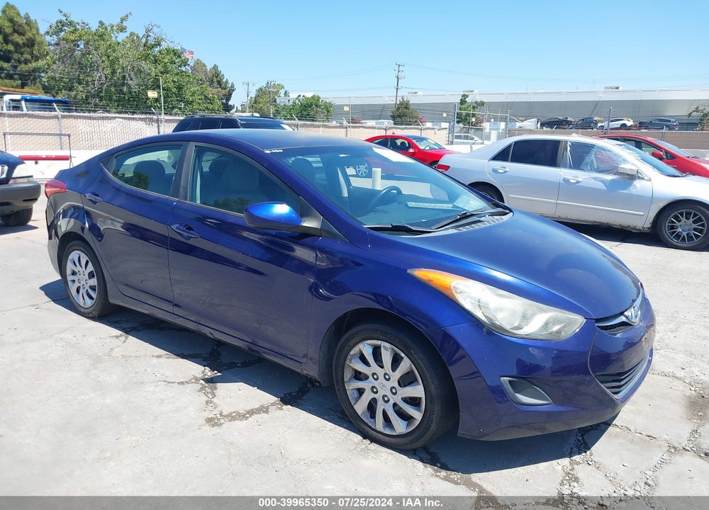 2011 HYUNDAI ELANTRA GLS VIN: 5NPDH4AE2BH030568