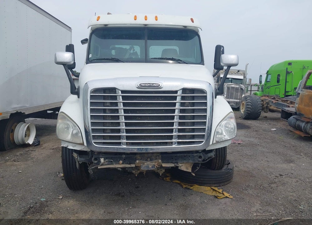 2013 FREIGHTLINER CASCADIA 125 VIN: 1FUJGEDV1DSFA5937