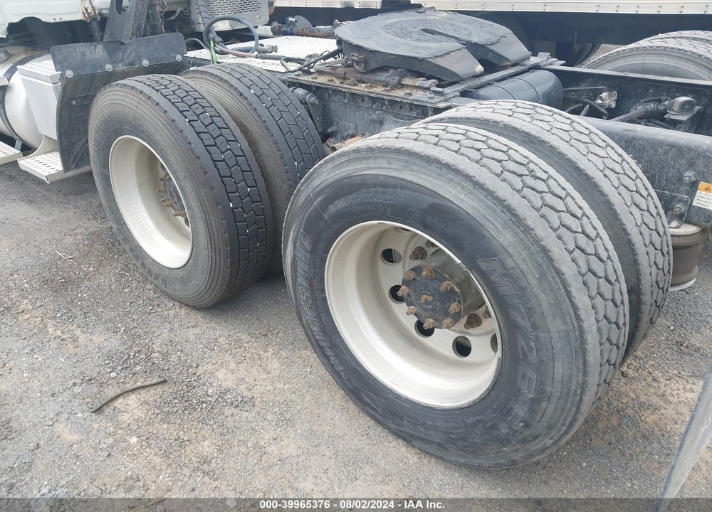 2013 FREIGHTLINER CASCADIA 125 VIN: 1FUJGEDV1DSFA5937