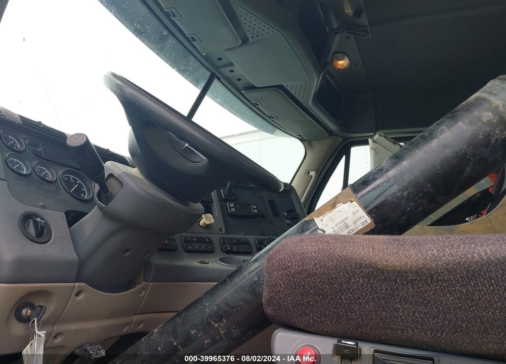2013 FREIGHTLINER CASCADIA 125 VIN: 1FUJGEDV1DSFA5937