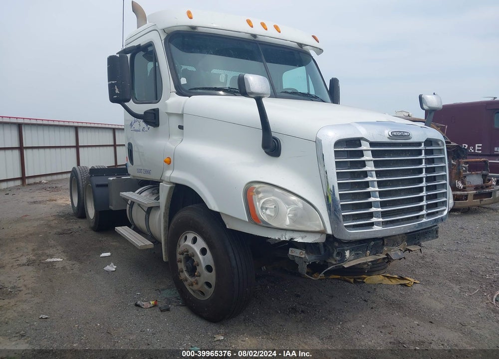 2013 FREIGHTLINER CASCADIA 125 VIN: 1FUJGEDV1DSFA5937