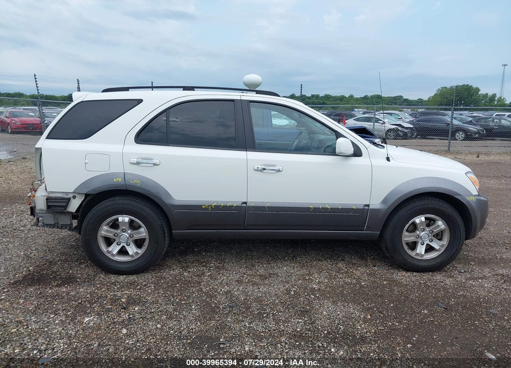 2008 KIA SORENTO EX VIN: KNDJC736885839574