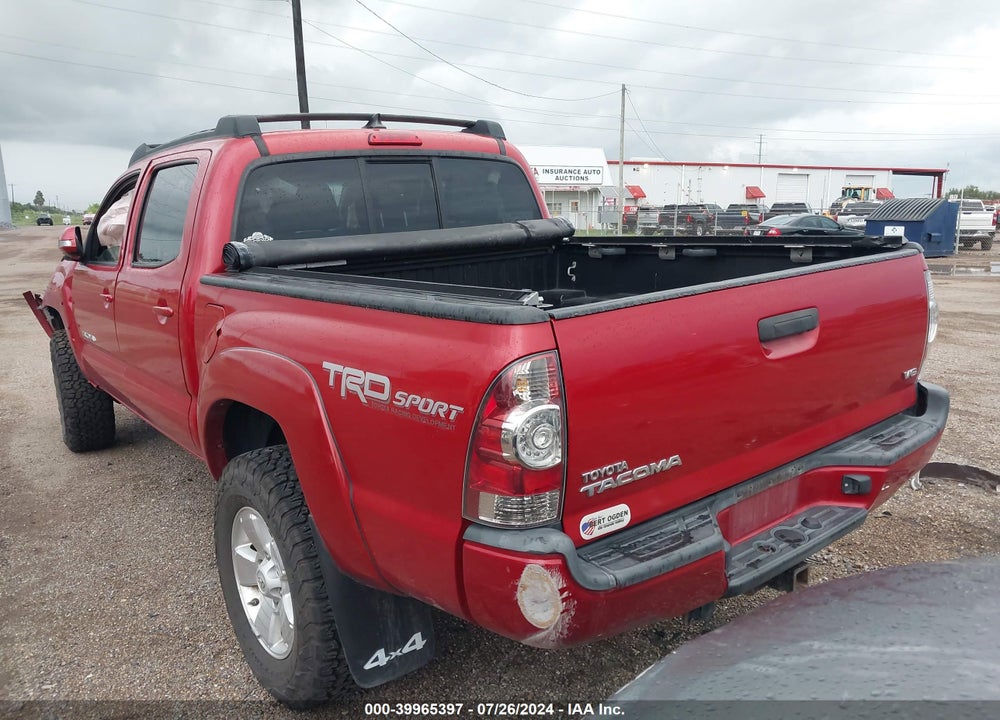 2015 TOYOTA TACOMA BASE V6 VIN: 3TMLU4EN5FM167957