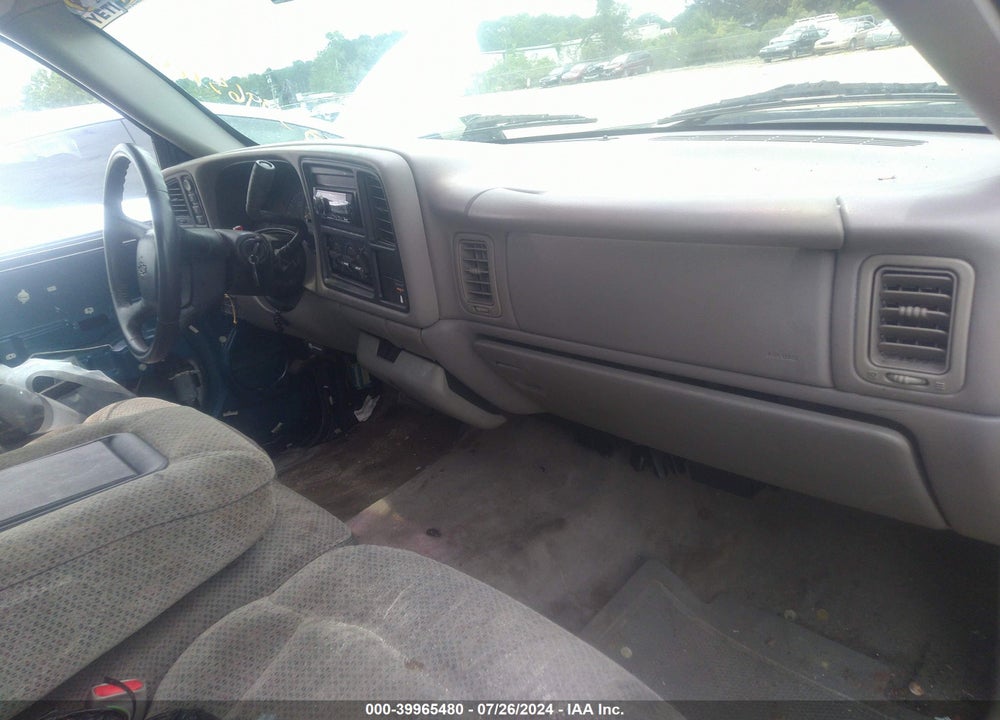 1999 CHEVROLET SILVERADO 1500 LS VIN: 2GCEK19V3X1241649