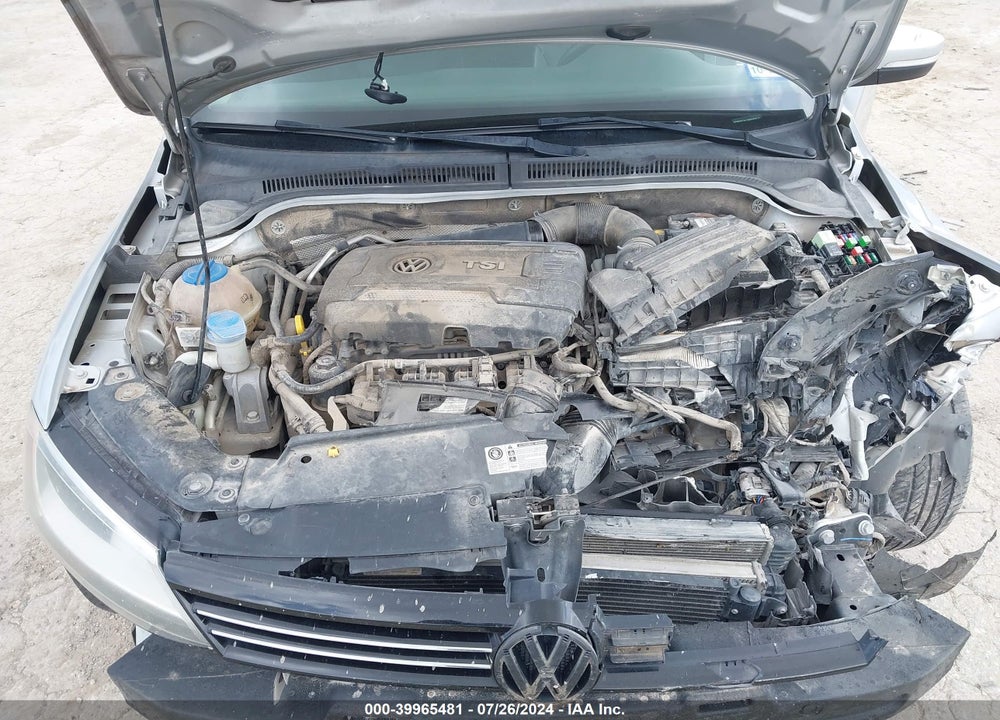 2014 VOLKSWAGEN JETTA 1.8T SE VIN: 3VWD07AJ1EM390478
