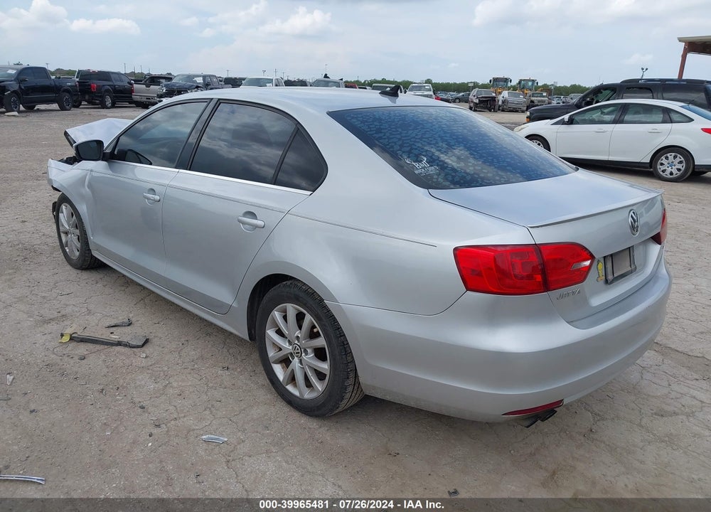 2014 VOLKSWAGEN JETTA 1.8T SE VIN: 3VWD07AJ1EM390478