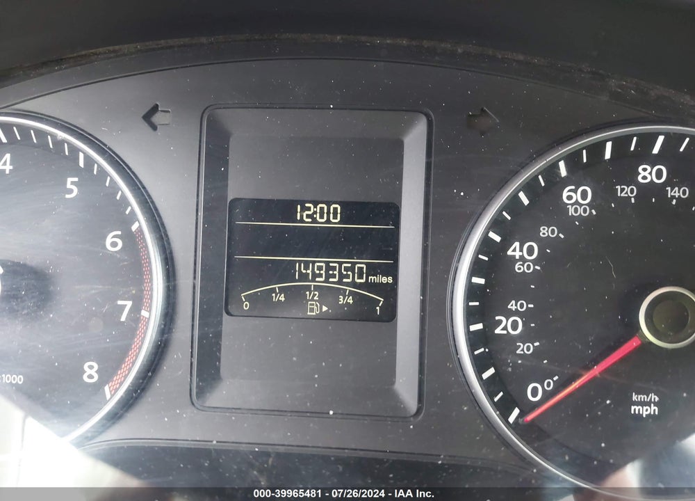2014 VOLKSWAGEN JETTA 1.8T SE VIN: 3VWD07AJ1EM390478
