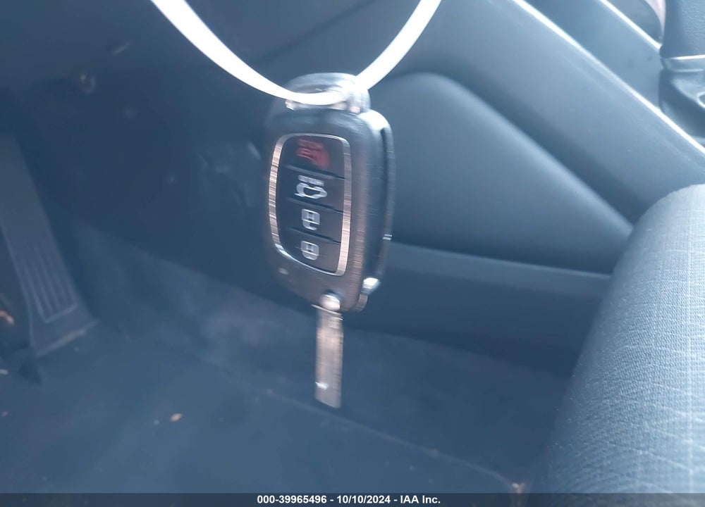 2016 HYUNDAI TUCSON SE VIN: KM8J23A46GU137816