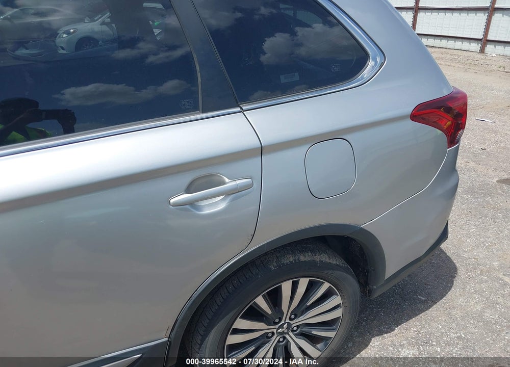2019 MITSUBISHI OUTLANDER SEL VIN: JA4AD3A38KZ034876