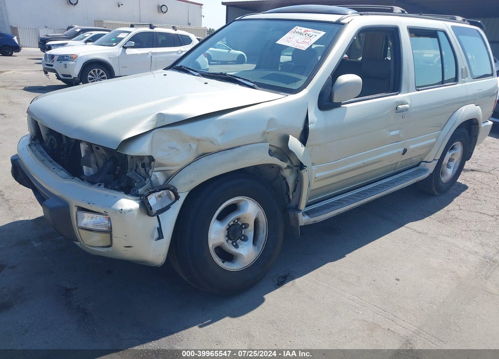 1999 INFINITI QX4 VIN: JNRAR05Y8XW050483