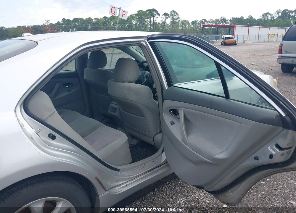 2011 TOYOTA CAMRY LE VIN: 4T1BF3EK7BU214154