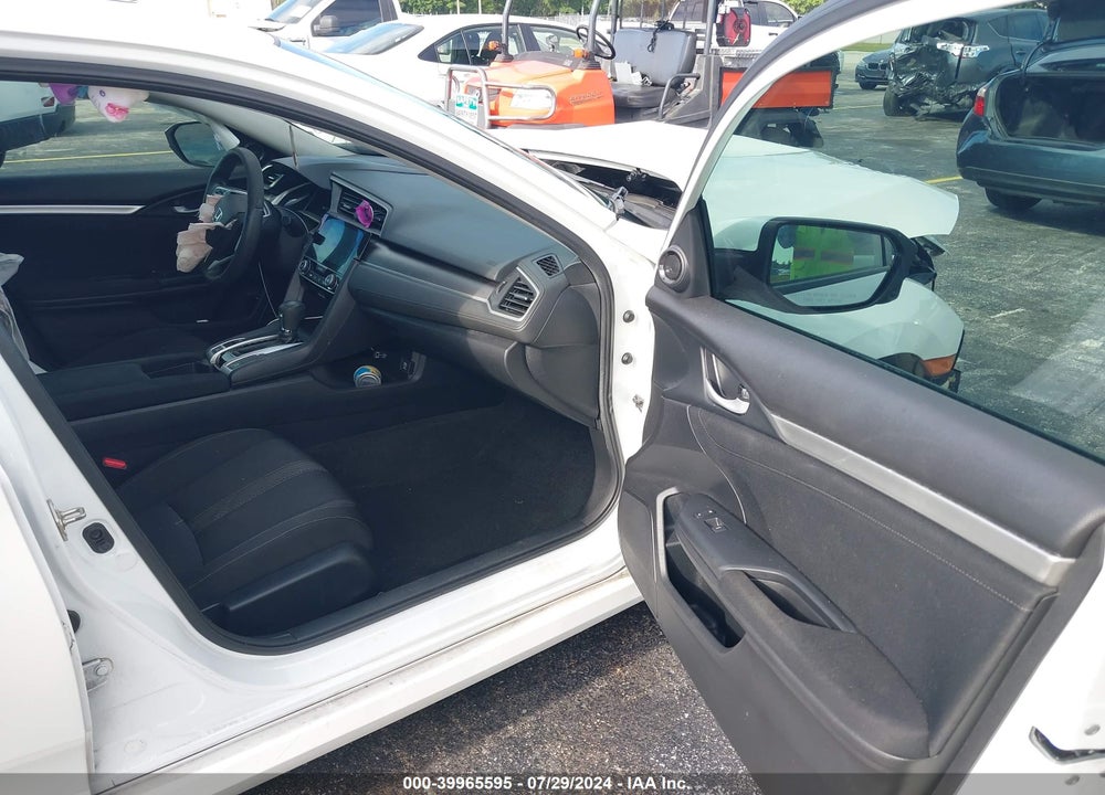 2017 HONDA CIVIC VIN: 19XFC2F70HE050417