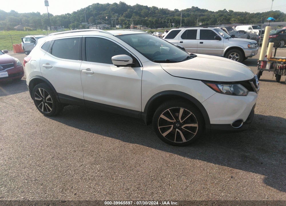 2017 NISSAN ROGUE SPORT SL VIN: JN1BJ1CP8HW023042