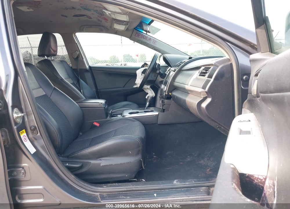 2013 TOYOTA CAMRY SE VIN: 4T1BF1FK1DU218111