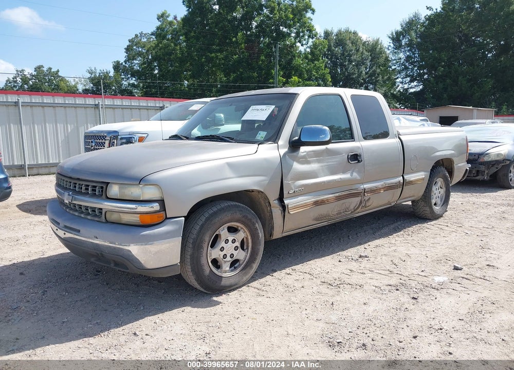 2001 CHEVROLET SILVERADO 1500 LS VIN: 2GCEC19V211246703