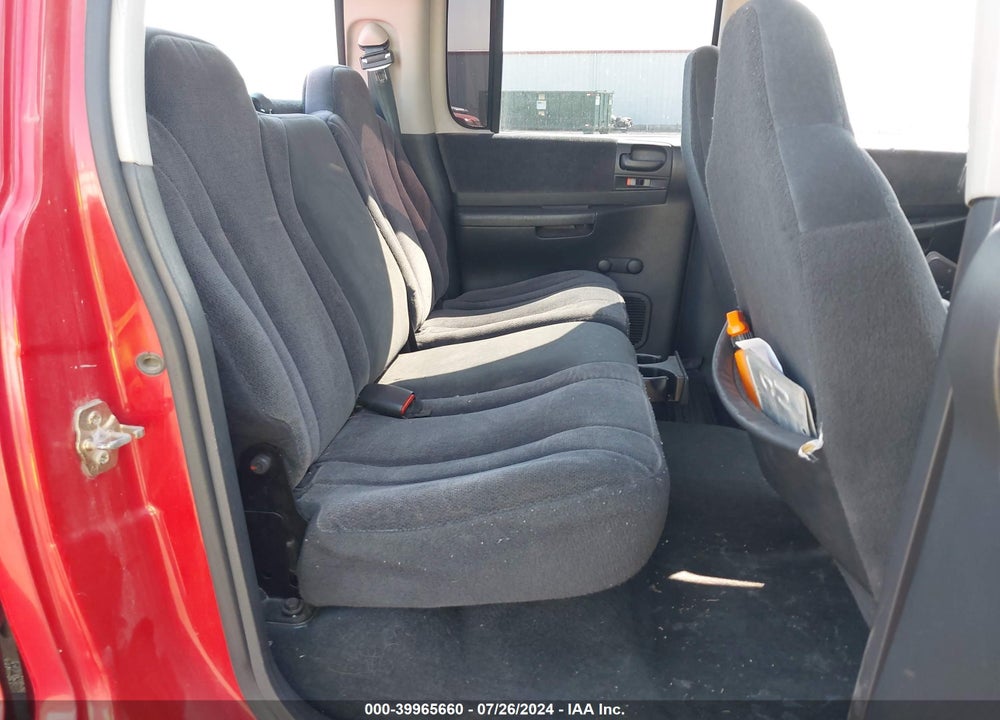 2002 DODGE DAKOTA SPORT VIN: 1B7HG38N02S570569