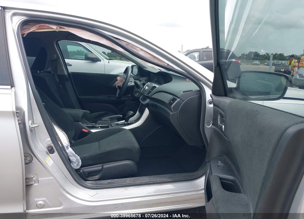 2013 HONDA ACCORD LX VIN: 1HGCR2F36DA009058