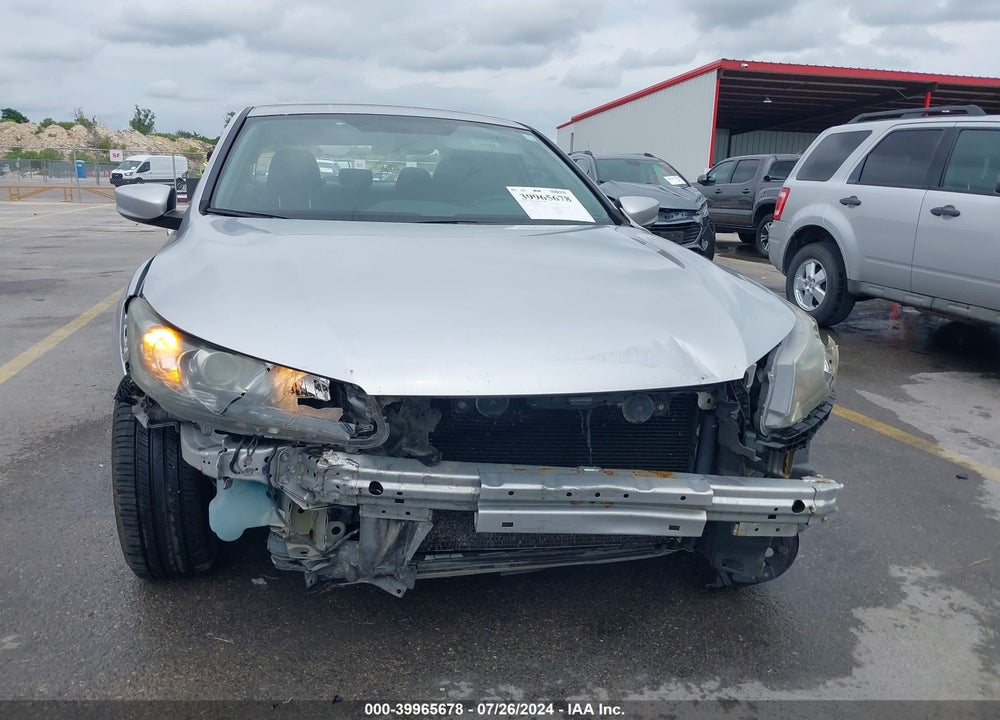 2013 HONDA ACCORD LX VIN: 1HGCR2F36DA009058