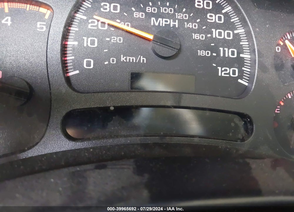 2003 CHEVROLET SILVERADO 2500HD LS VIN: 1GCHK23113F173962