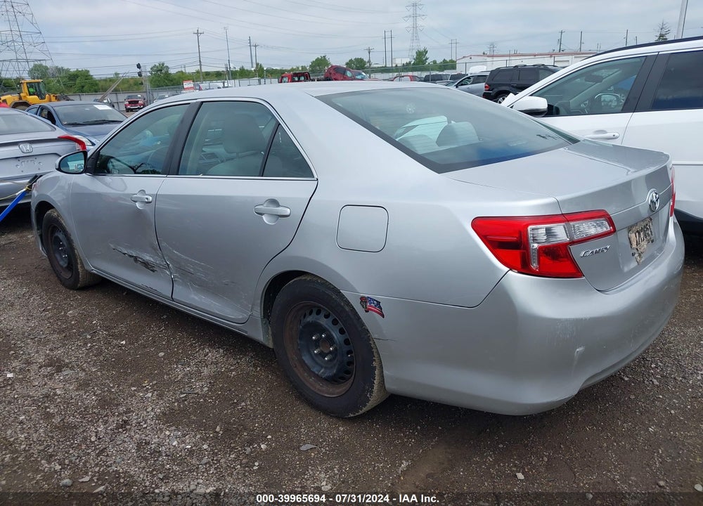 2013 TOYOTA CAMRY LE VIN: 4T1BF1FK7DU214788