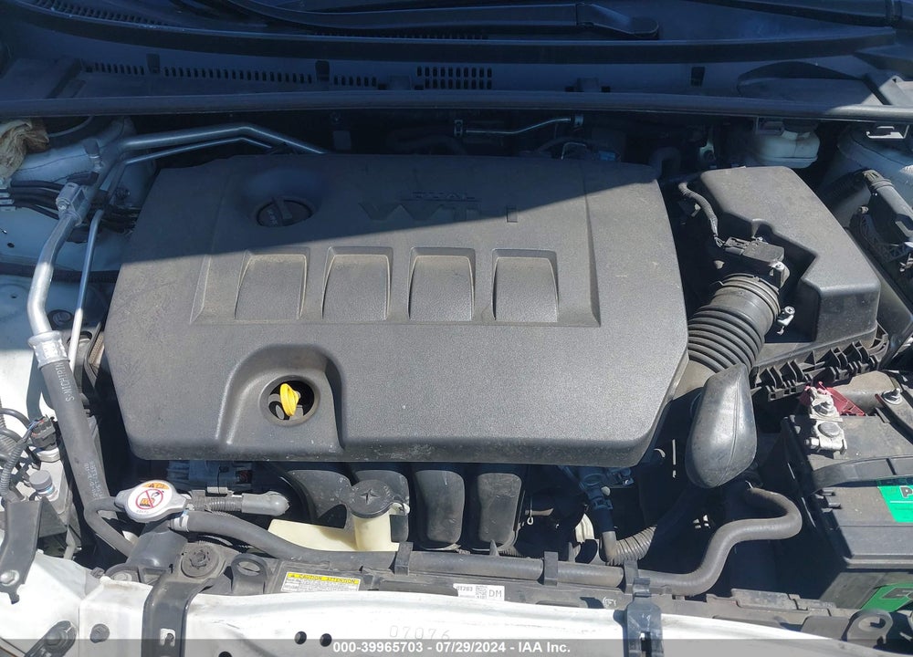 2019 TOYOTA COROLLA LE VIN: 5YFBURHE0KP882443