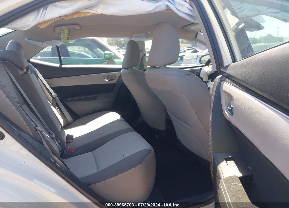 2019 TOYOTA COROLLA LE VIN: 5YFBURHE0KP882443